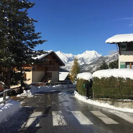 Le Petit Saint Bernard * Sainte-Foy-Tarentaise