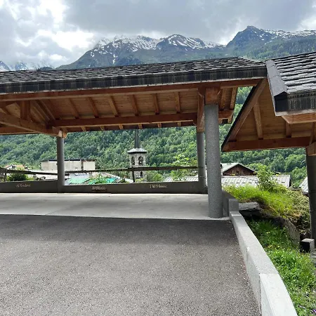 Le Petit Saint Bernard * Sainte-Foy-Tarentaise