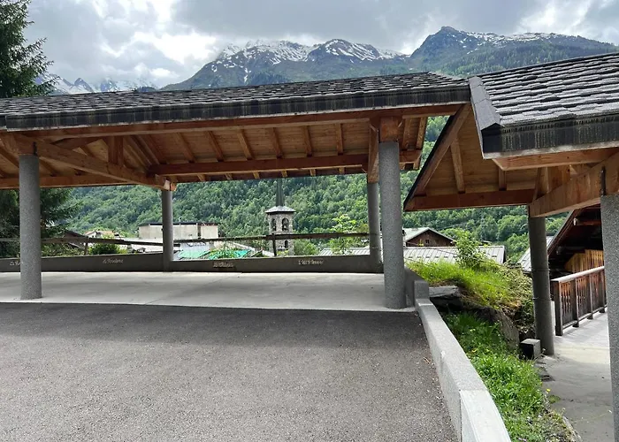Le Petit Saint Bernard * Sainte-Foy-Tarentaise